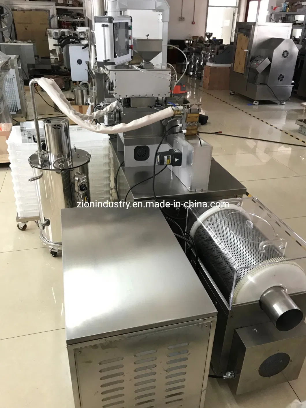 Different Capacity Soft Capsule Filling and Packing Machine Paintball Maker Equipment